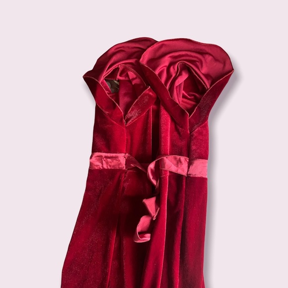 Speechless red velvet dress - Picture 5 of 8